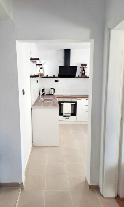 White House Apartments Haskovo Exterior photo